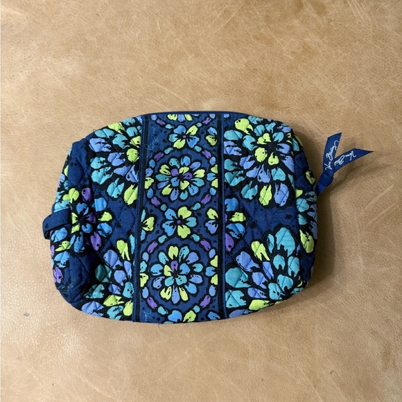 Vera Bradley Handbags - Vera Bradley Indigo Pop Blue Flowers Large Waterproof Cosmetic Travel Zip Bag